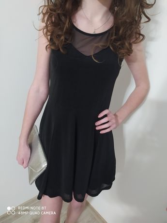 Czarna sukienka na ramiączka H&M