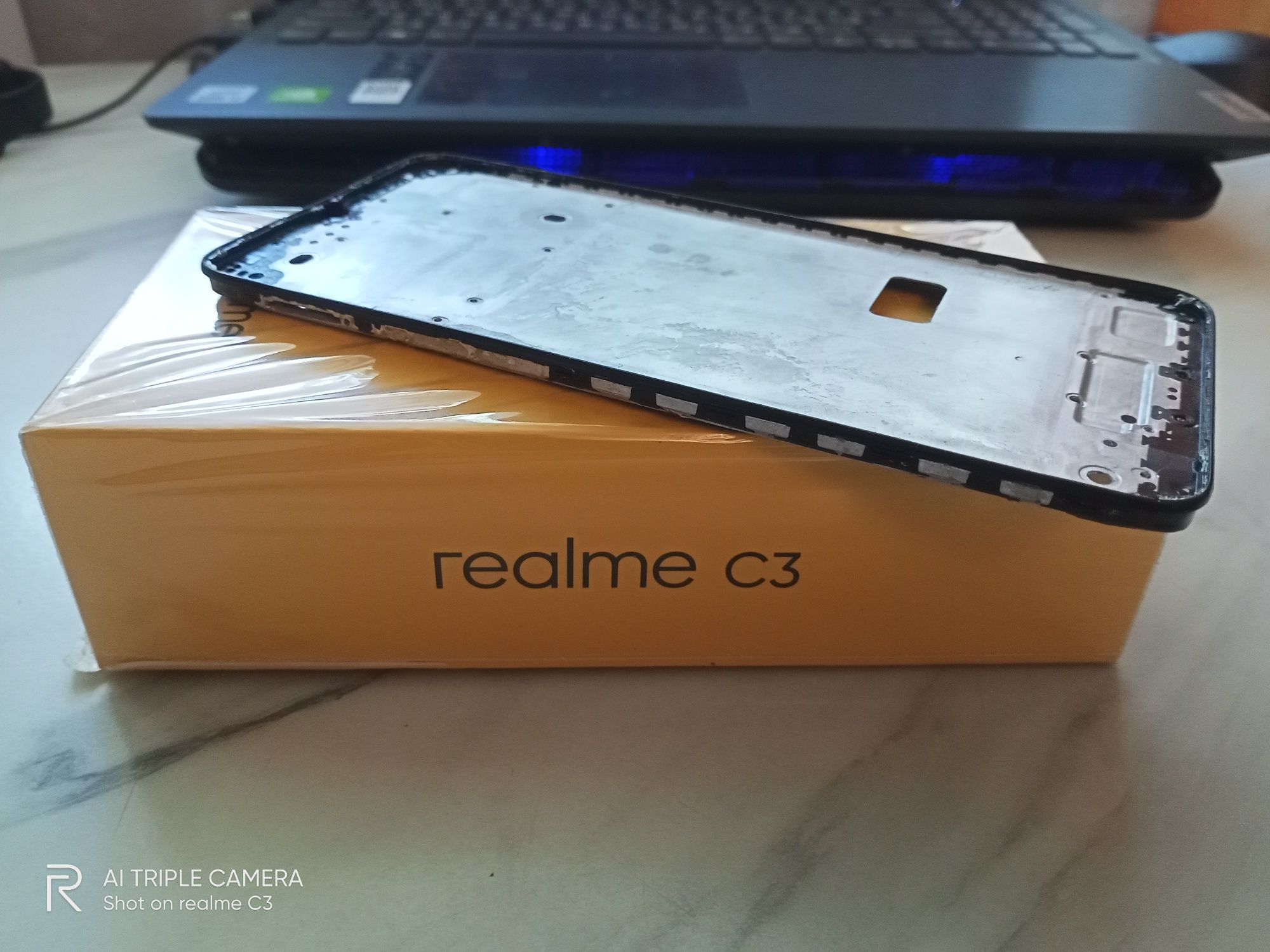 Realme c3 рамка дисплея