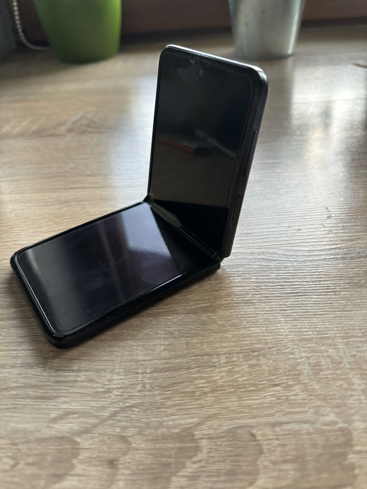 Samsung ZFlip 3 128gb