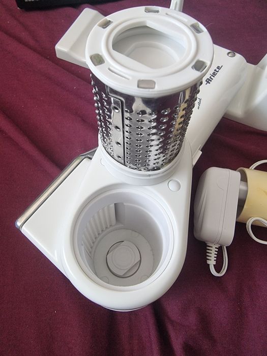 Tarka elektryczna akumulatorowa Ariete Grati Metal