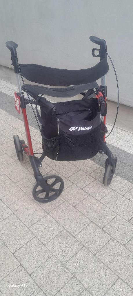 Chodzik rehabilitacyjny Rolator