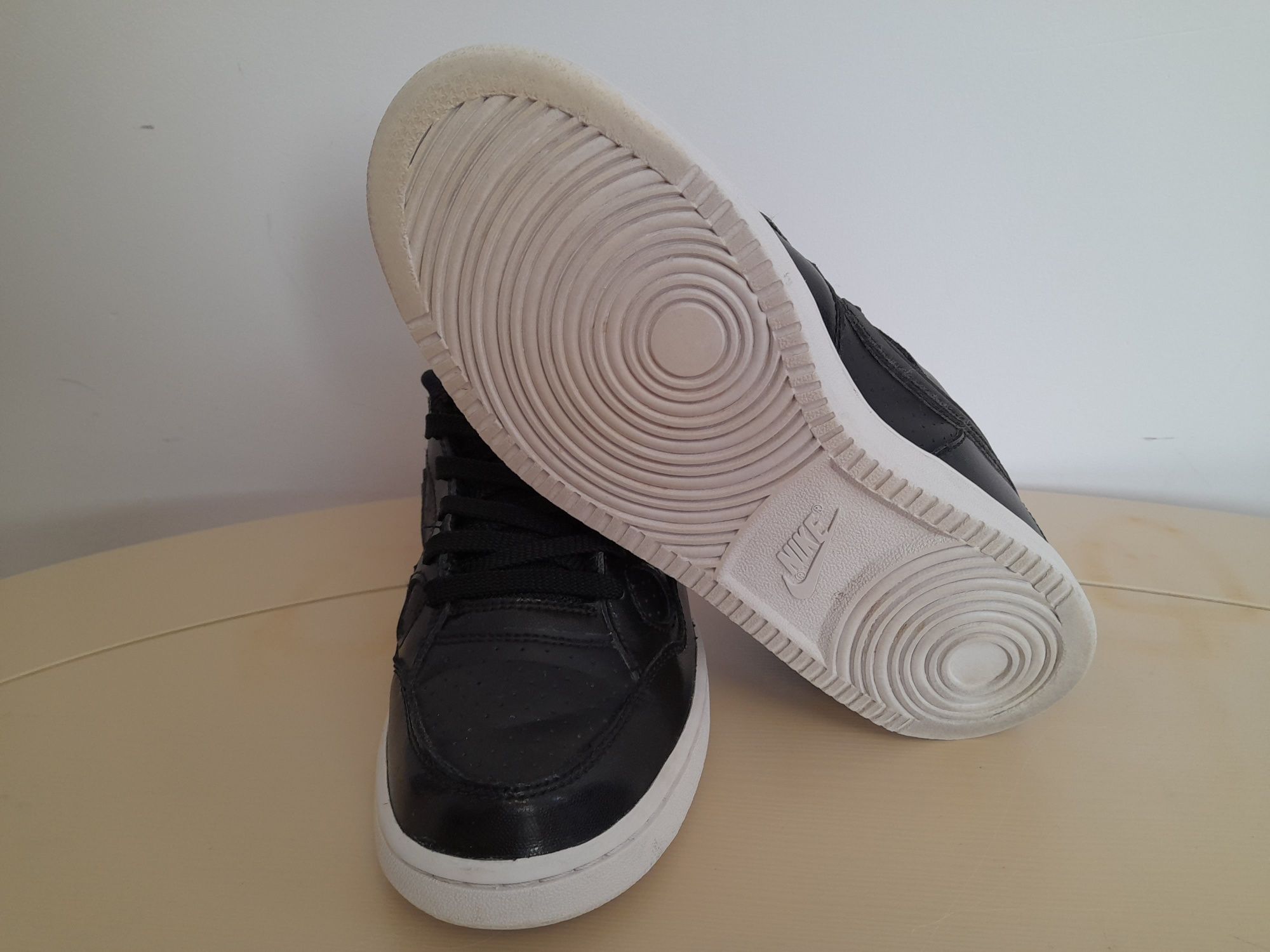 Оригинал NIKE SON OF FORCE женские кроссовки кожа р. 38( 24 см )