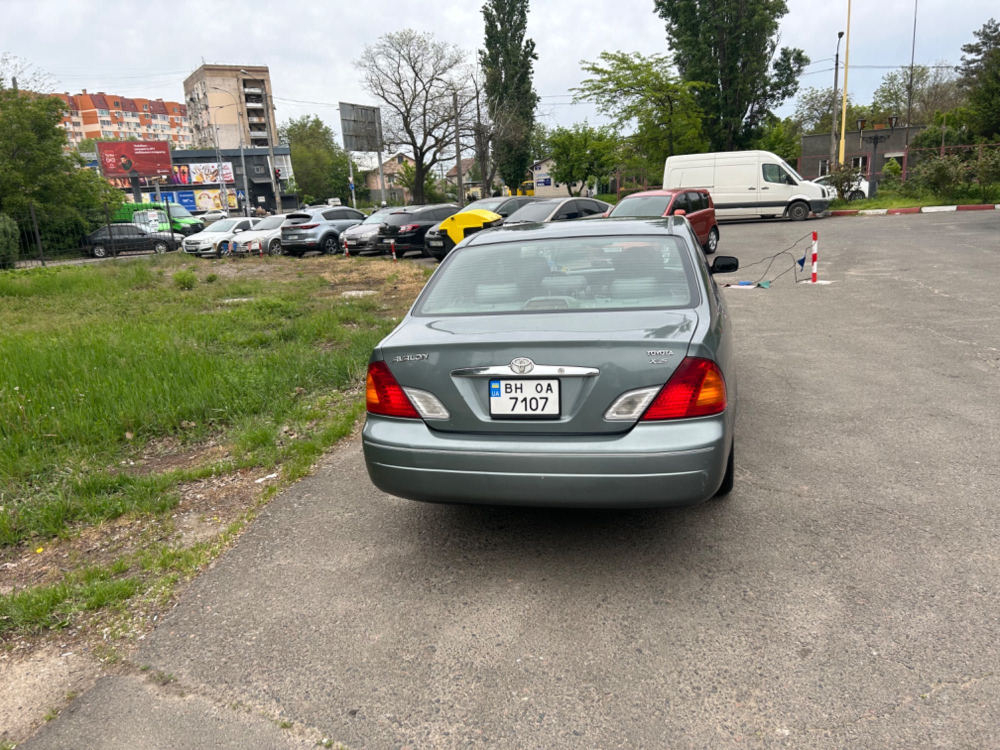 Toyota Avalon 2000