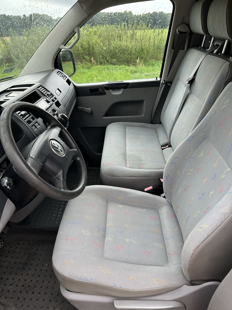 Volkswagen Transporter T5 1.9TDI