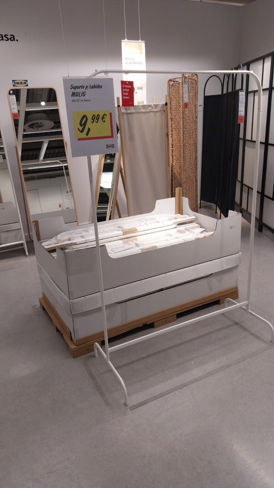 Suporte para cabides