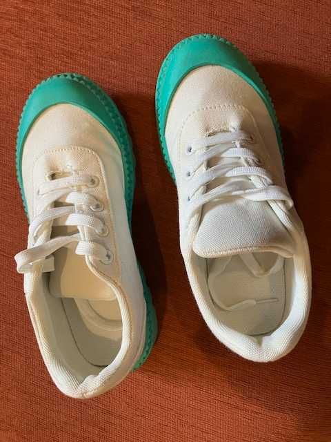 trampki wygodne  kolorowe buty 37  na grubej podeszwie