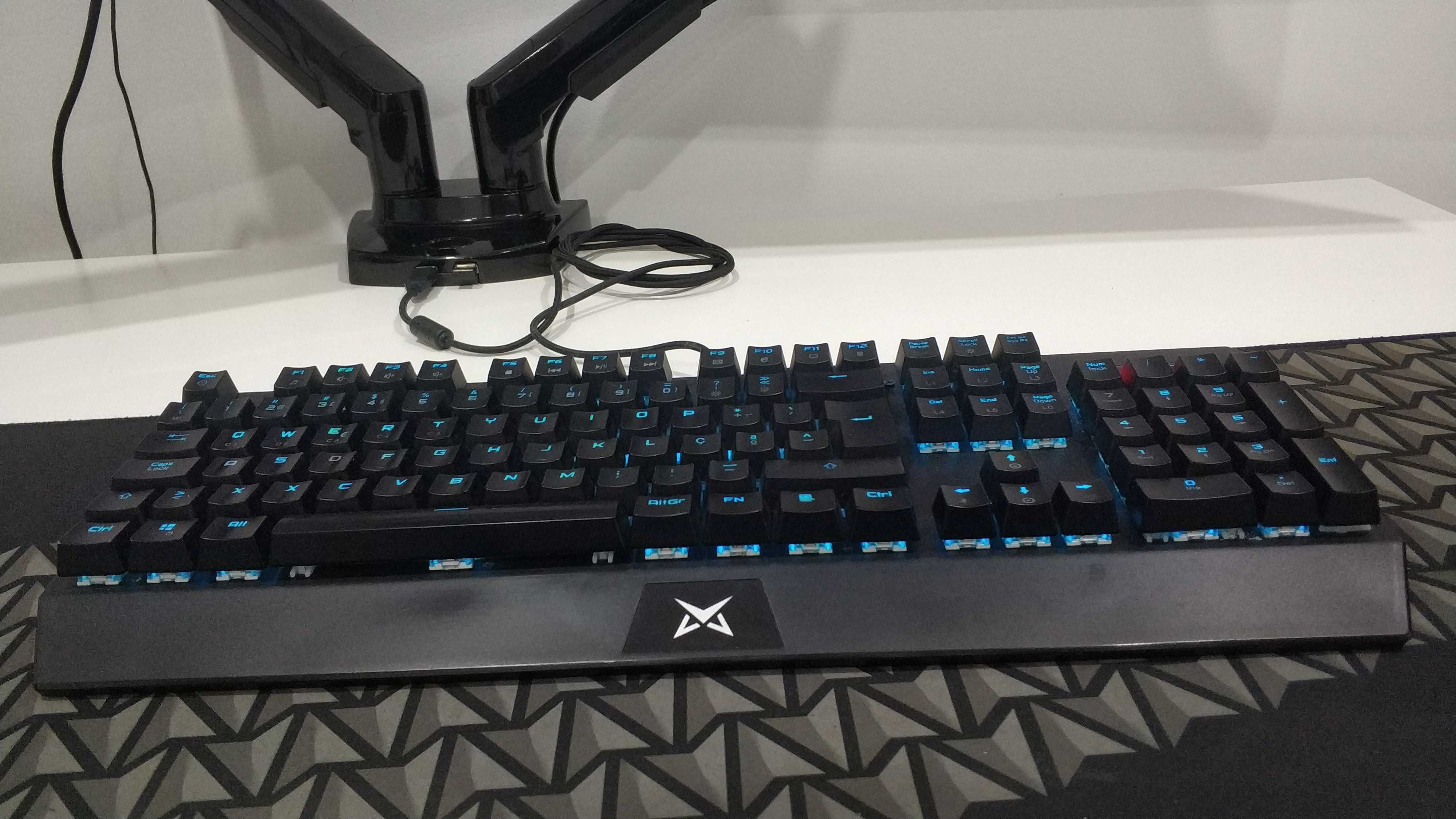 Teclado Mecânico Gaming