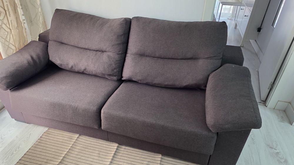 Urgente: Sofá com cama de casal