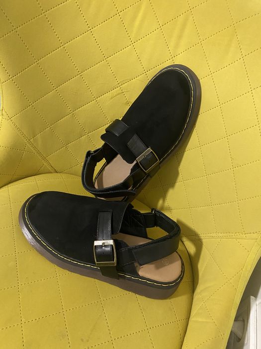 Взуття жіноче замша