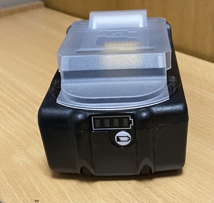 Акумулятор Makita BL1850B LXT 18V 5.0 Ah