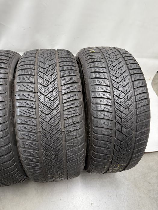 255/40/20 Pirelli Sottozero 3 Winter AO 101W