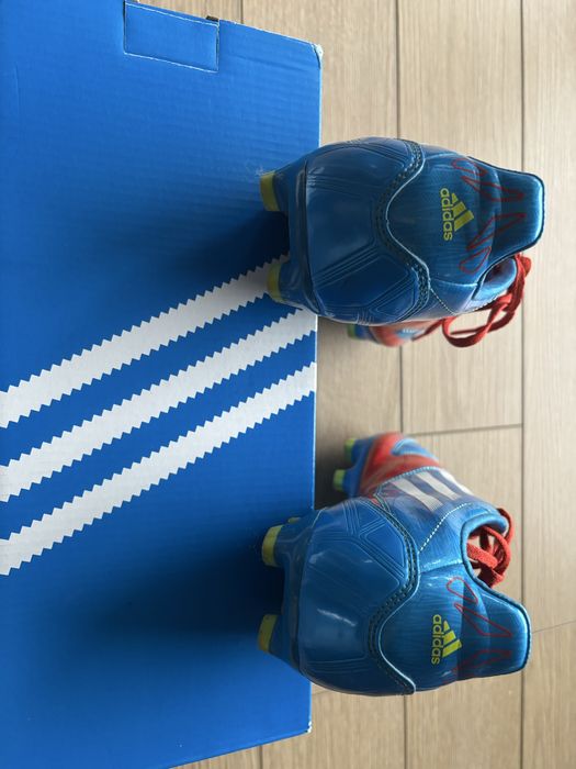 Buty pilkarskie - lanki Adidas