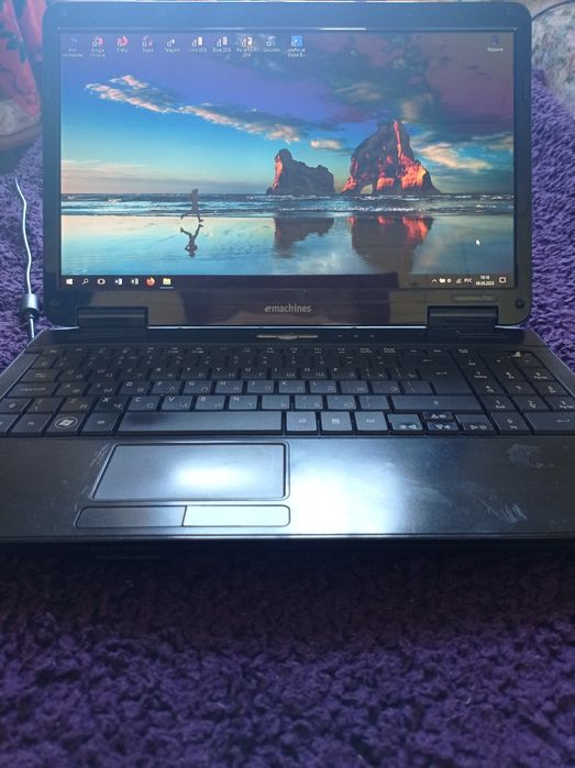 Ноутбук еmachines