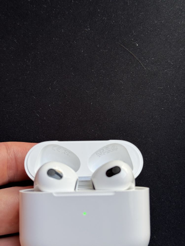 Nowe słuchawki AirPods 3