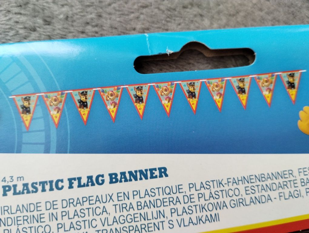 Zestaw urodzinowy Psi patrol - girlanda, świeczka, torebki prezentowe