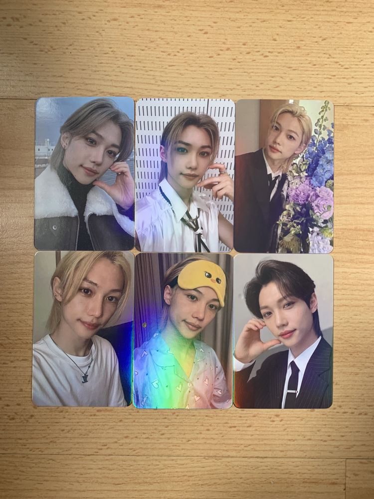 Stray Kids Felix Holographic Photocards