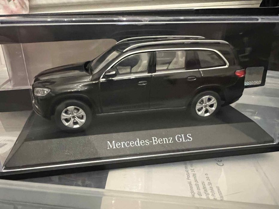 Mercedes-Benz GLS 1:43 Model Dealerski Model Kolekcjonerski