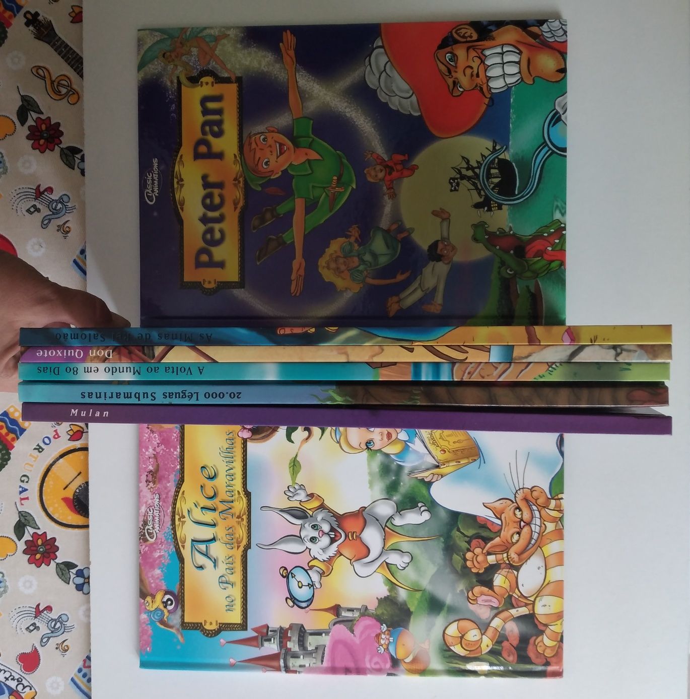 Clássicos infantis/juvenis - 7 livros novos da Disney