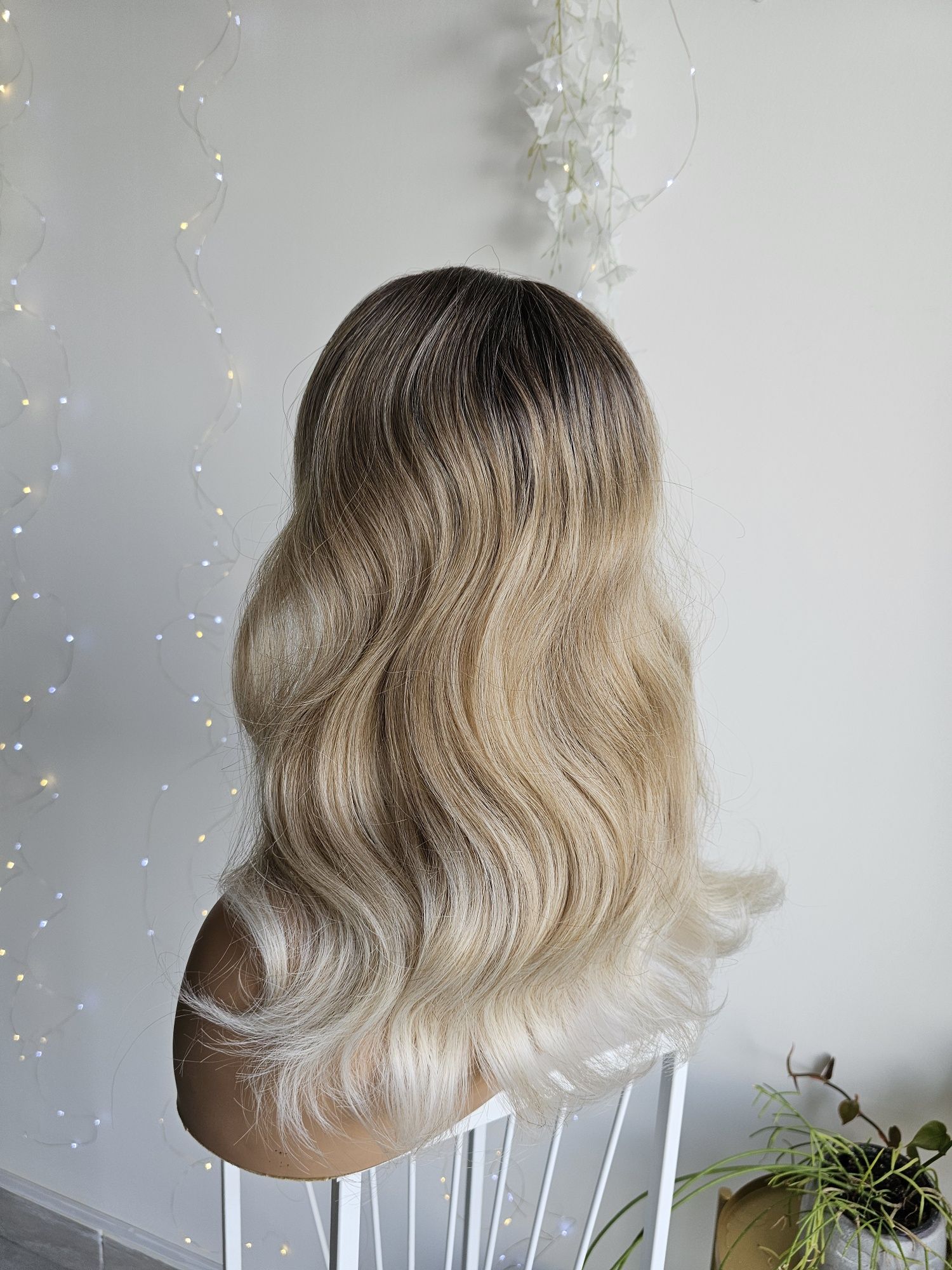 Tupet topper Wiola fale beżowy blond z odrostem naturalny efekt