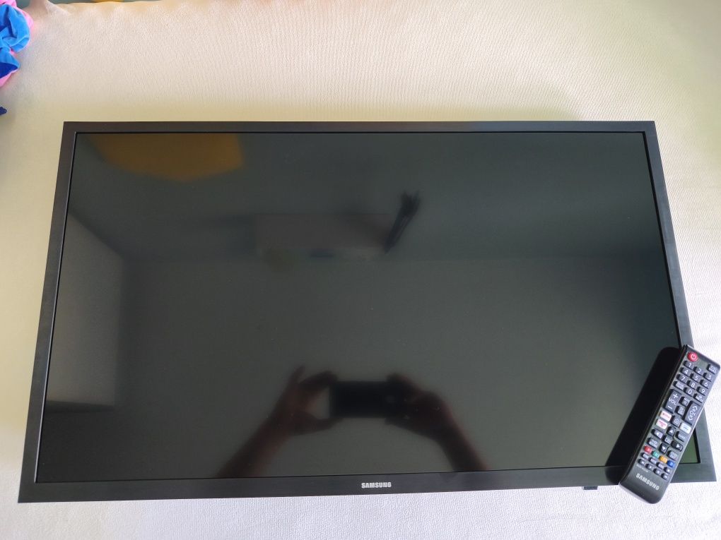 Samsung SMART TV UE32T5302