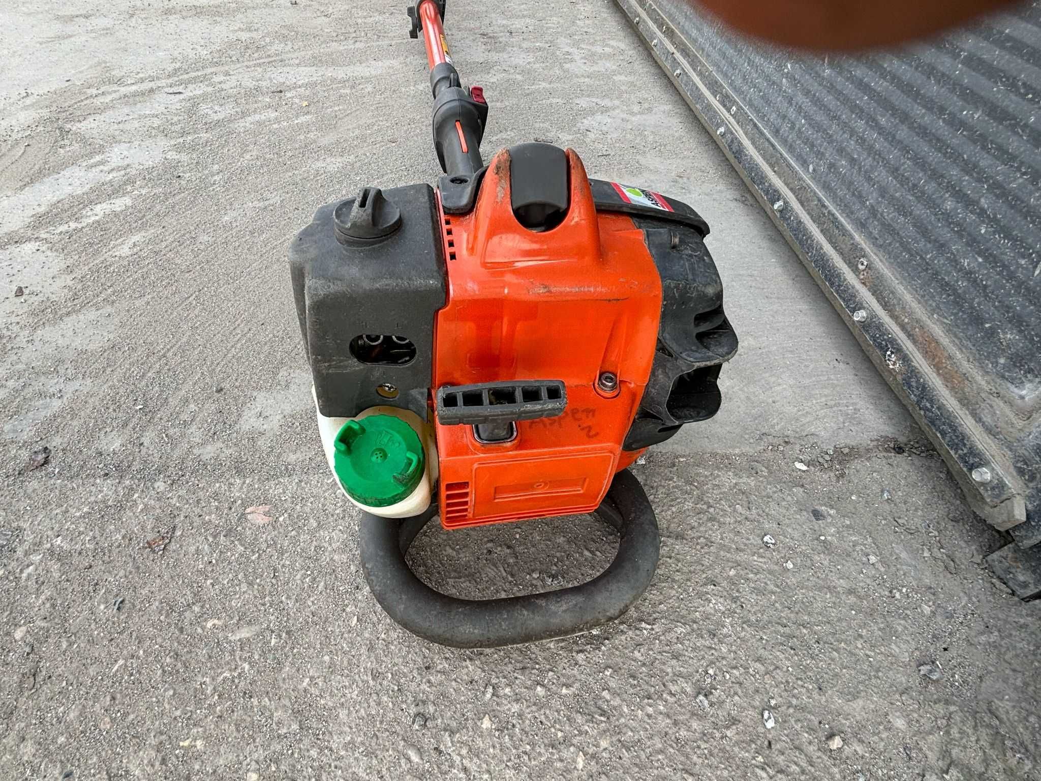 Podkrzesywarka Husqvarna 327 P5S