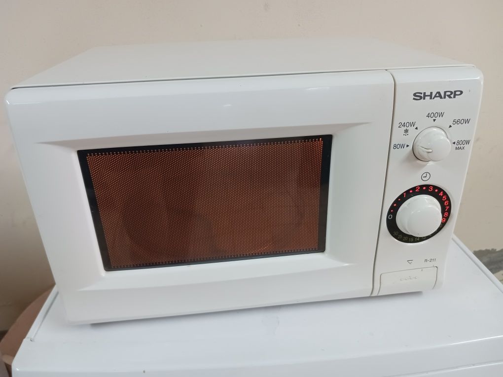 Vendo microondas sharp em ótimo estado  eletrónico....possibilidade de