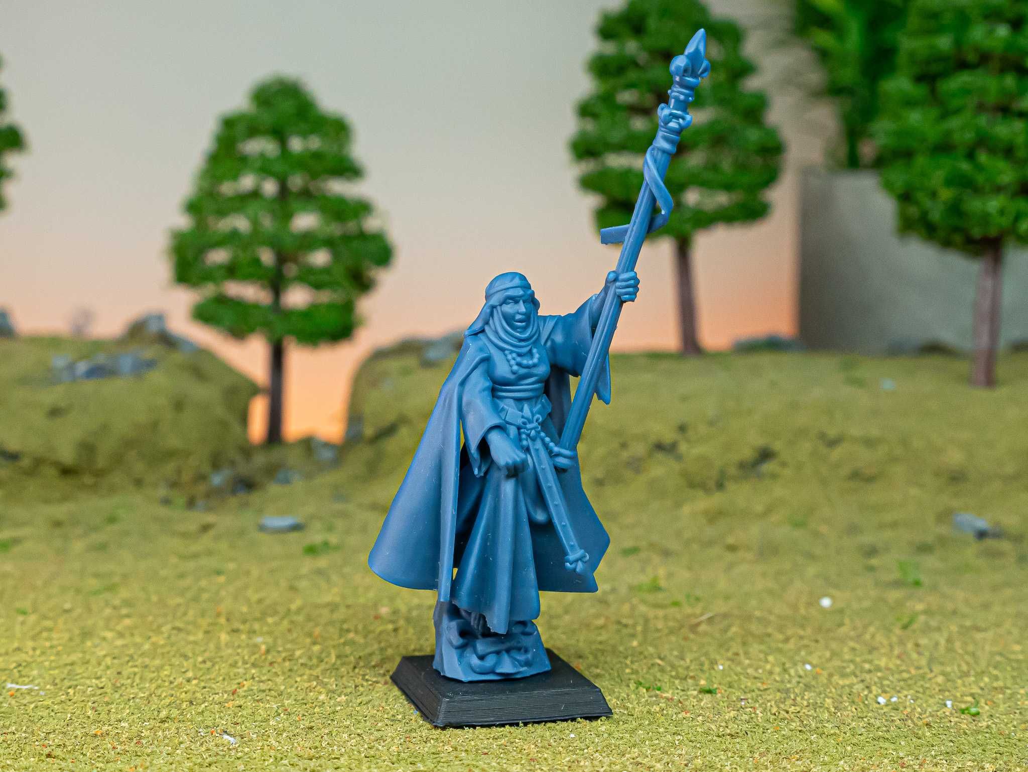 Damsel of Gallia on Foot - ToW WFB AoS - Highlands Miniatures x1