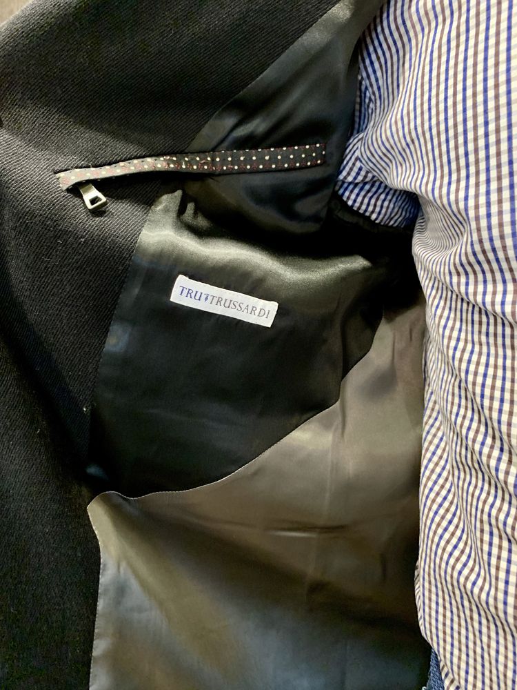 Пальто Trussardi