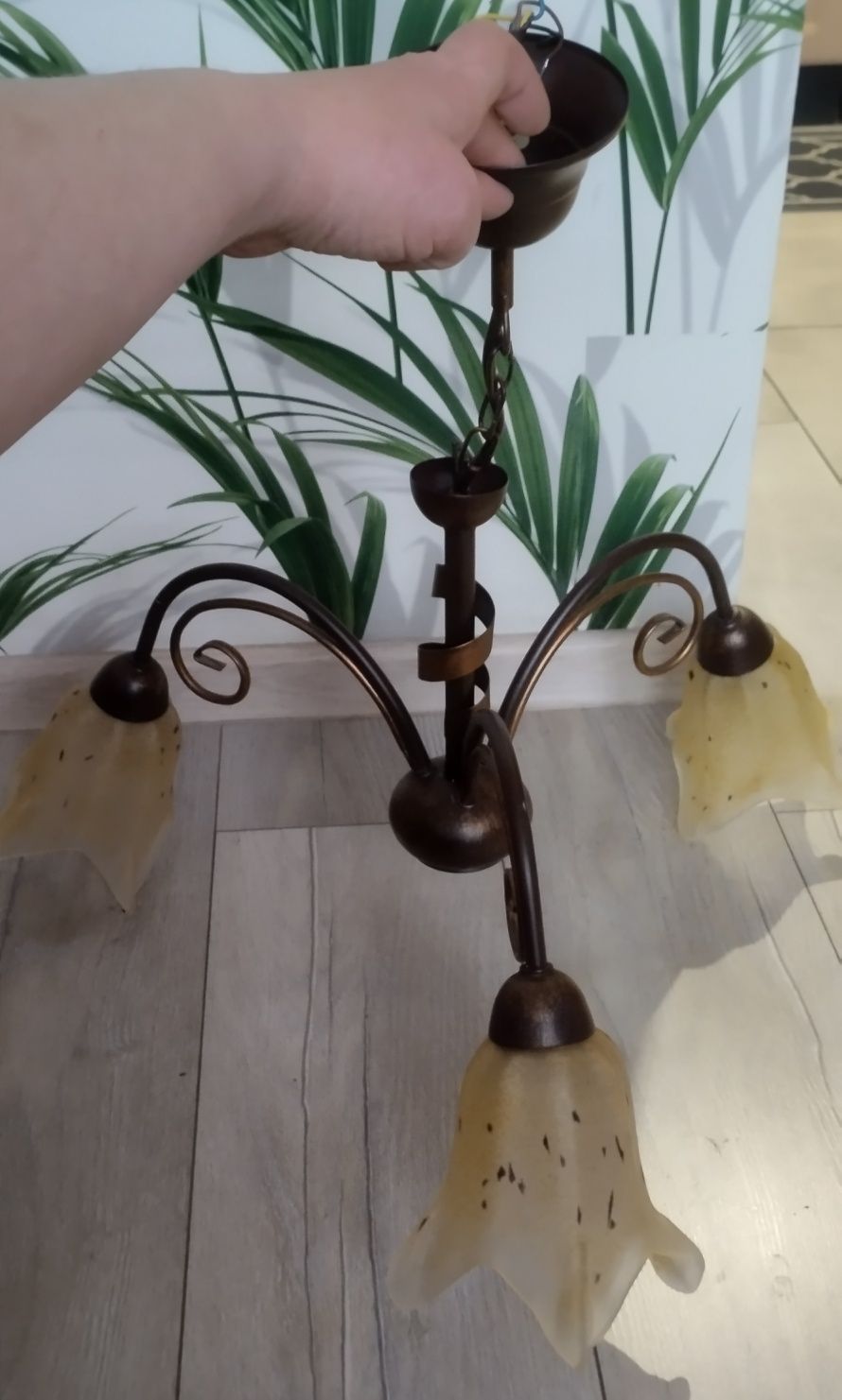 Lampa 3 szklane klosze