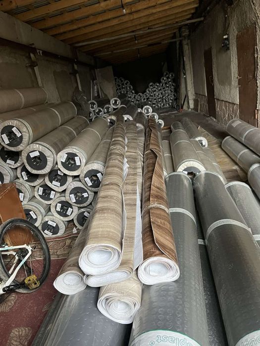 Продається лінолеум