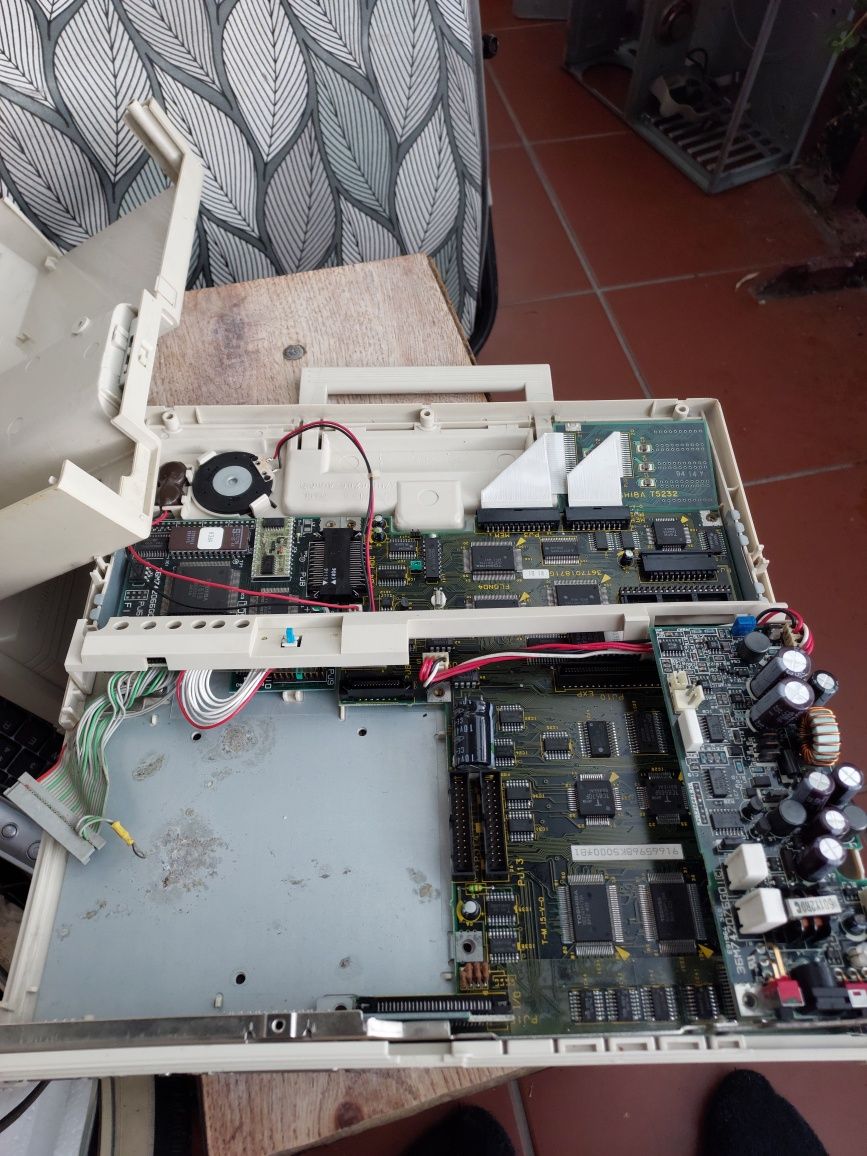 Toshiba T1200 DO RENOWACJI , retro , 8086
