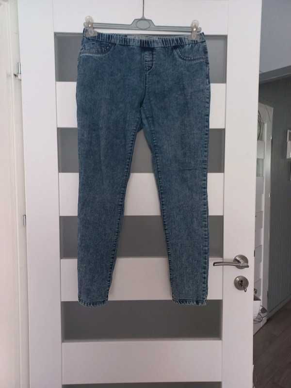 Spodnie jeansy skinny