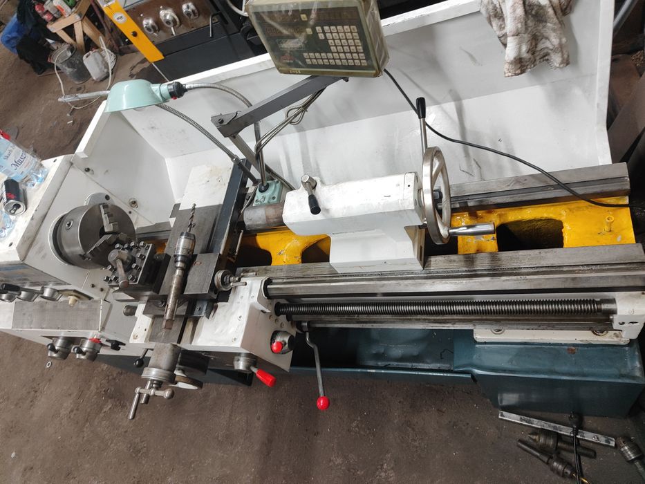 tokarka uniwersalna manualna 2019