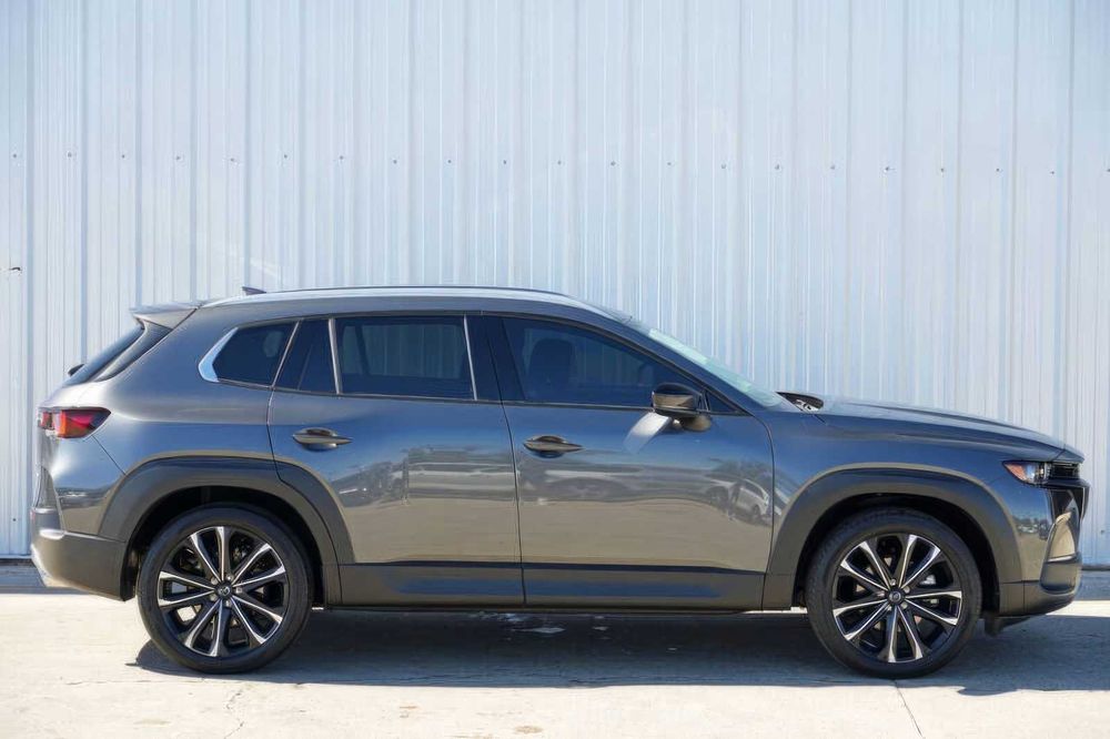 Mazda CX-50      2024