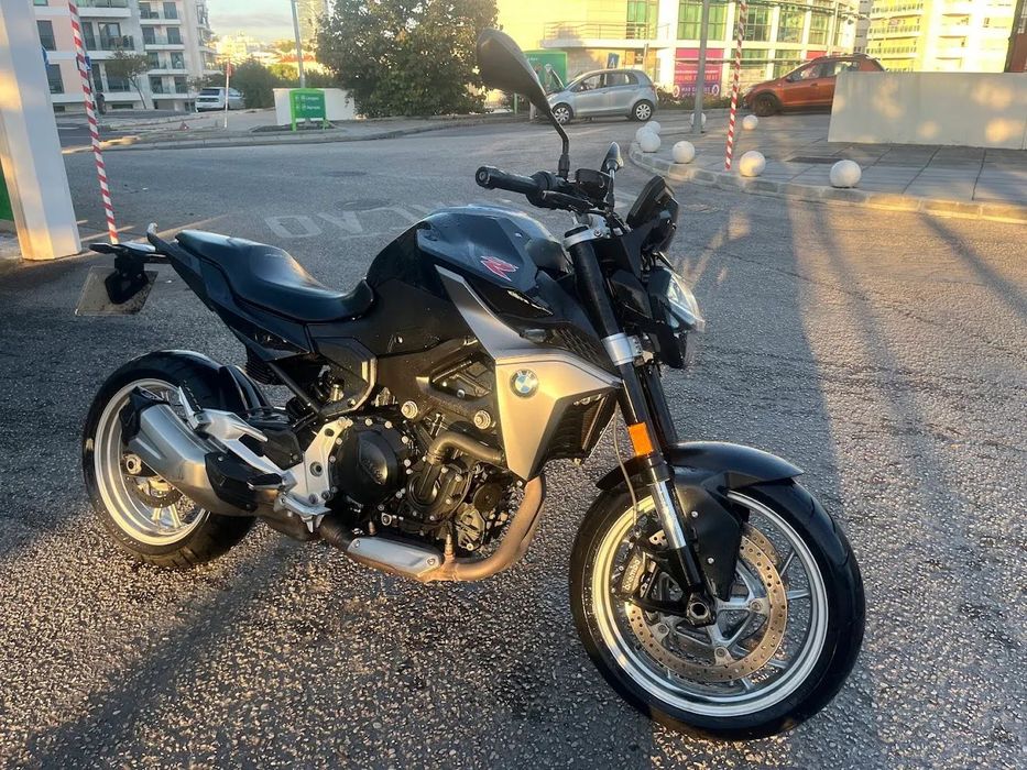 BMW F 900 R R