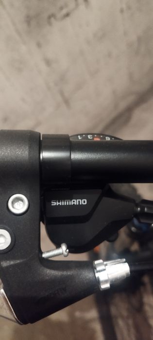 Rower Indiana X-Pulser 2.9 M23 czarny czerwony R21