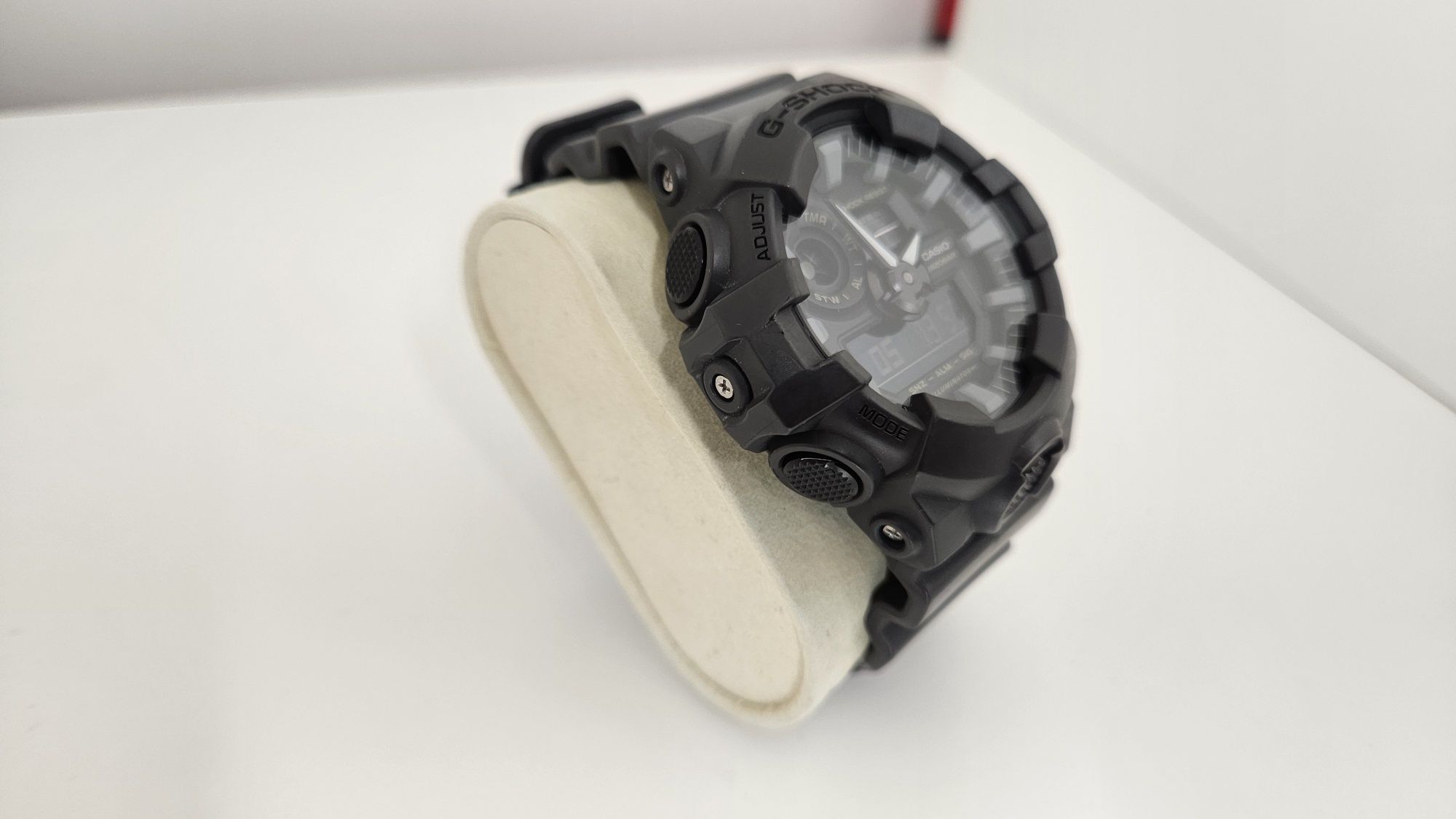 Casio GA-700UC-8AER MILITARY - Super stan