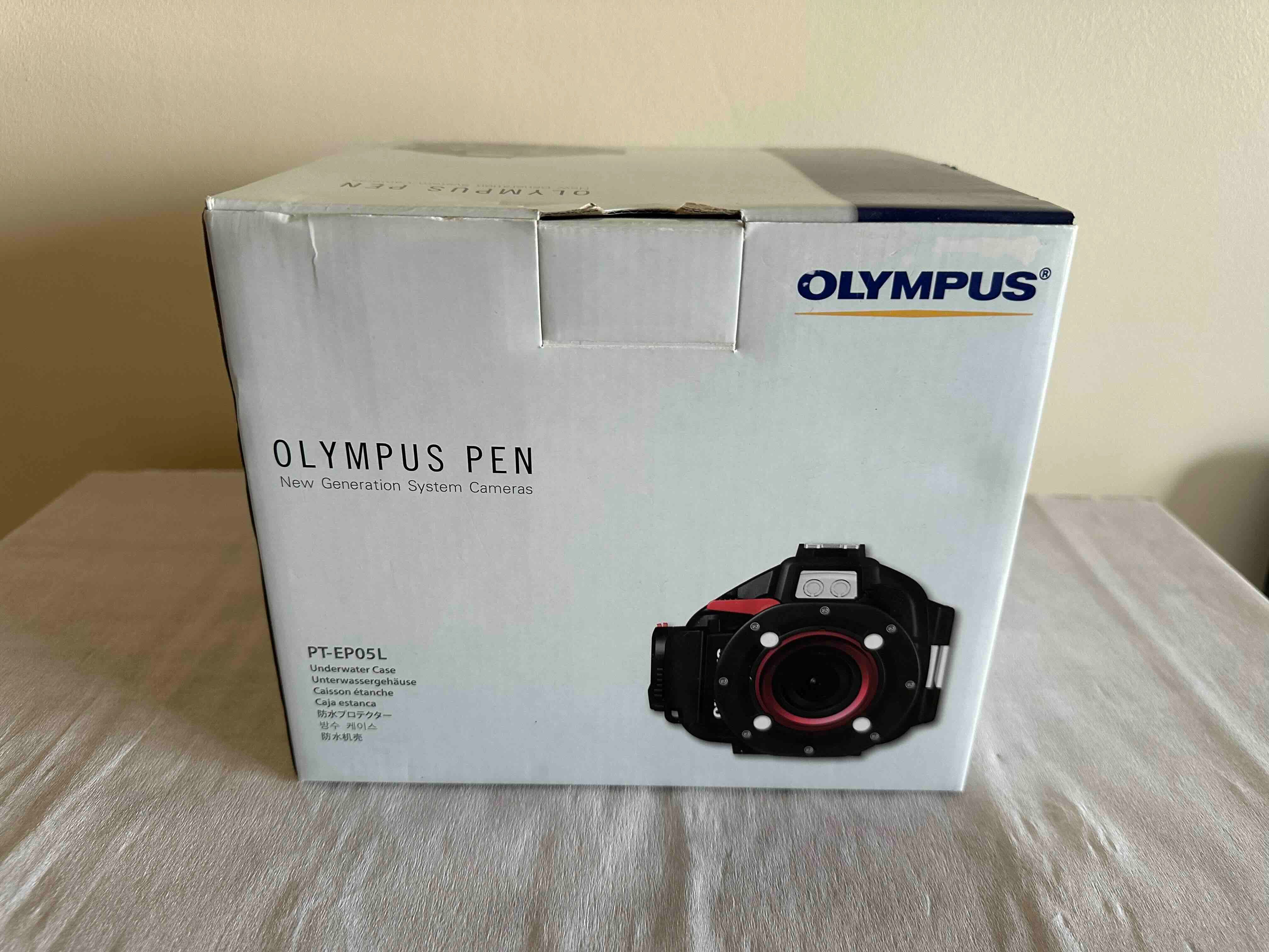 Olympus Pen E-PL3 com caixa estanque PT-EP05L