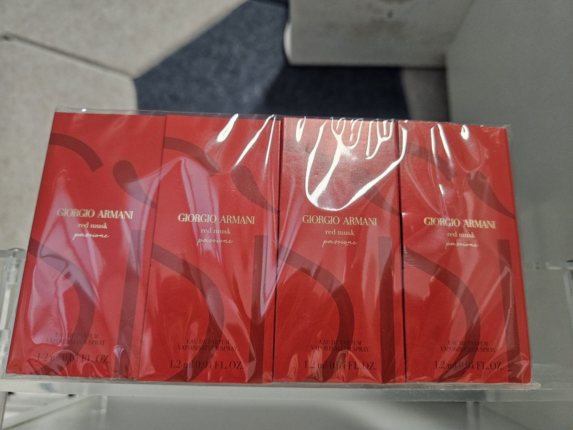 Giorgio Armani Si passione Red Musk 16 x 1.2ml