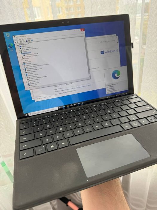 Microsoft Surface Pro 4 8/256gb i7