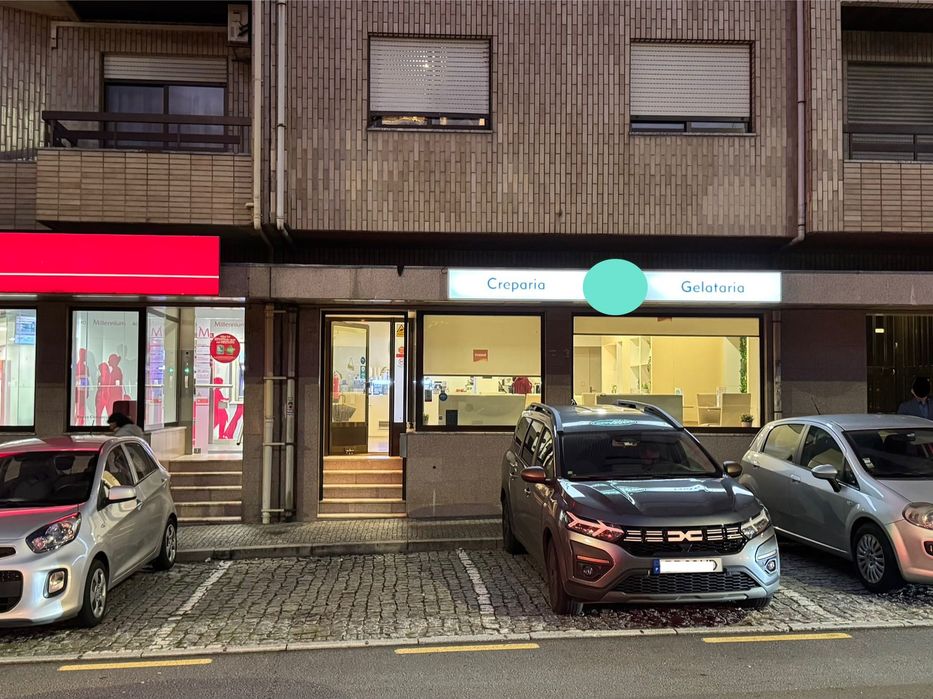 Arrenda-se loja no centro de Ermesinde