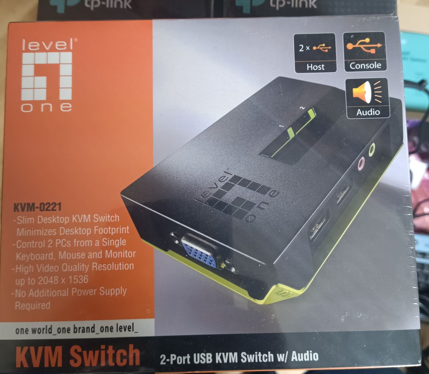 Level One kvm-0221