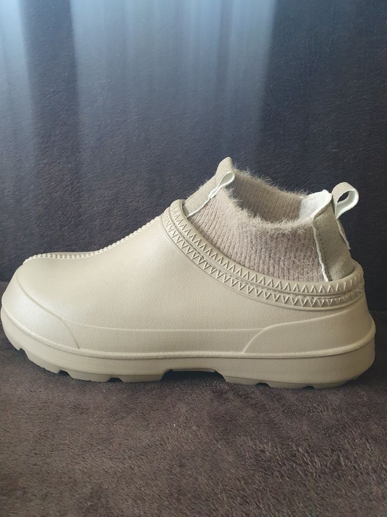 Сабо утеплені UGG Tasman X