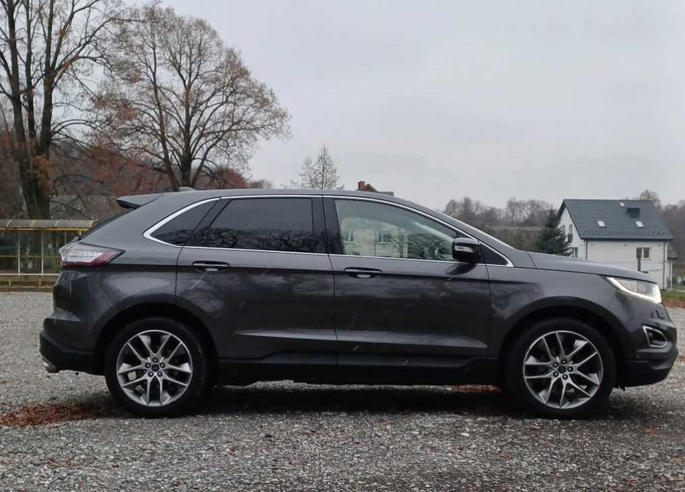 Ford Edge Titanium