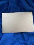ASUS VivoBook 15