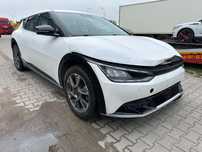 Kia EV6 Samochód sprowadzony uszkodzony jak na foto.
