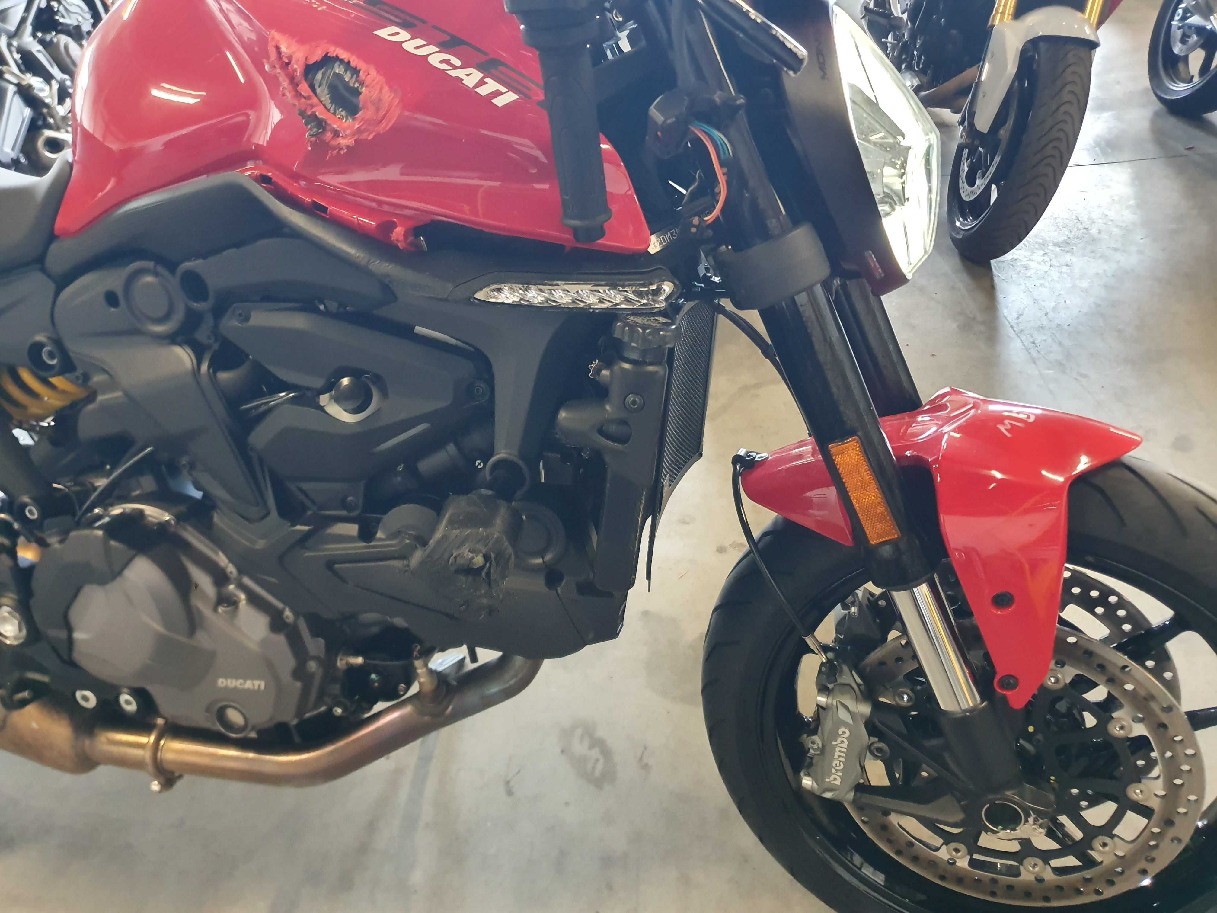 DUCATI 937 Monster 2021