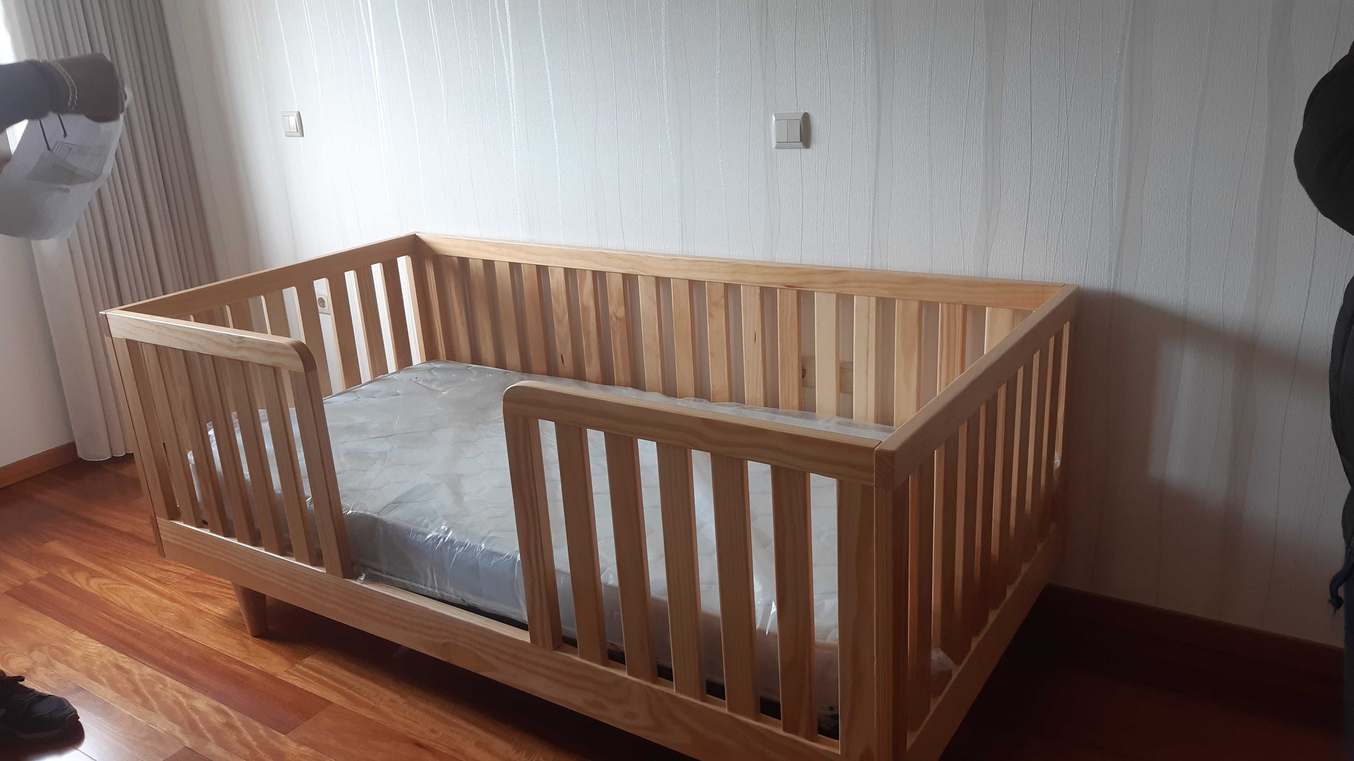 Cama infantil montessoriana