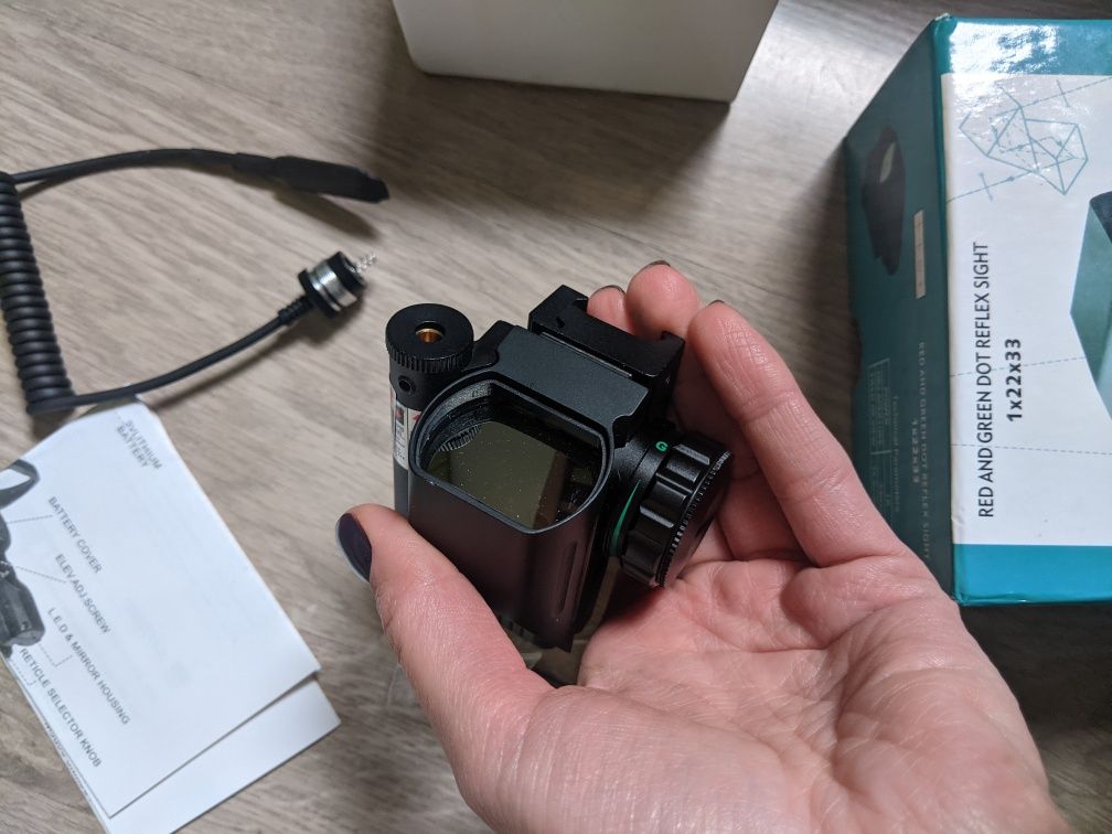 Red and green dot reflex sight, Каліматорний приціл