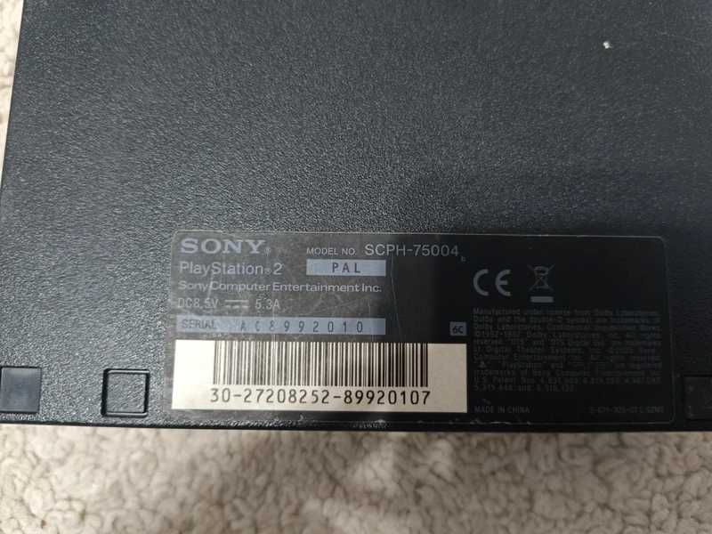 Playstation PS2 completa com 3 comandos e leitura de backups